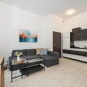 https://apt-city.brnohotels.org