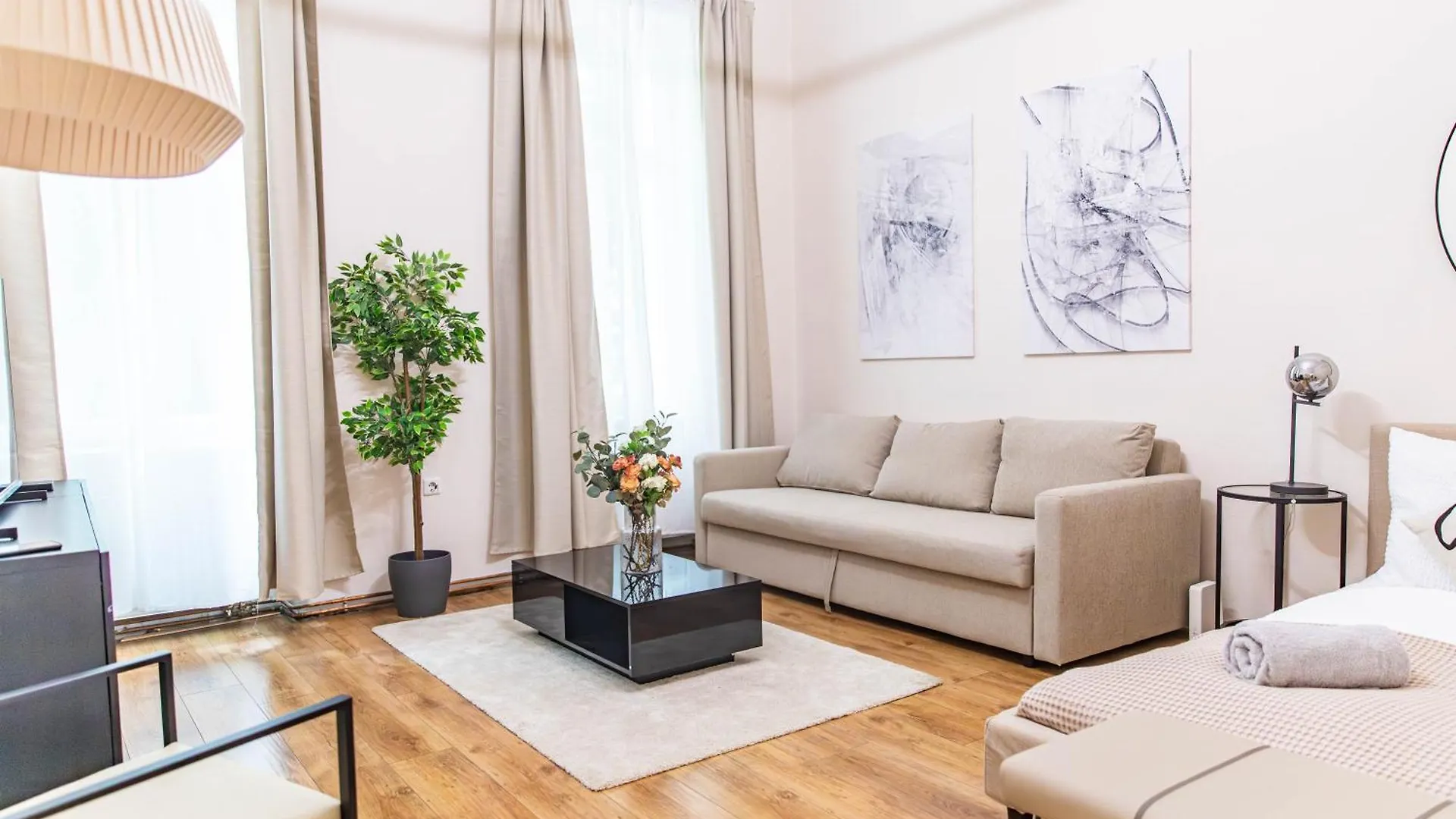 Stylish Apartment, Next To Schloss Belvedere Vienna