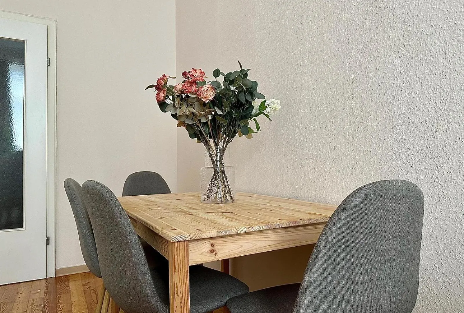 Apartment Stylish Apartment, Next To Schloss Belvedere Vienna